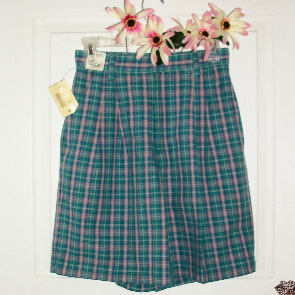 Northern Reflections Plaid Shorts Size 3/4 NWT